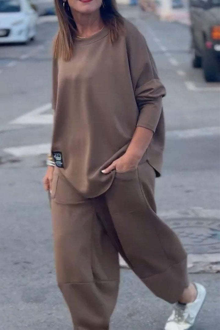 Autumn and winter new casual loose solid color sweater suit