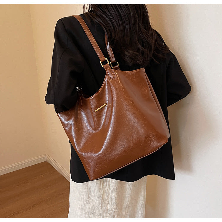 New fashion retro commuter tote bag senior sense handbag shoulder bag