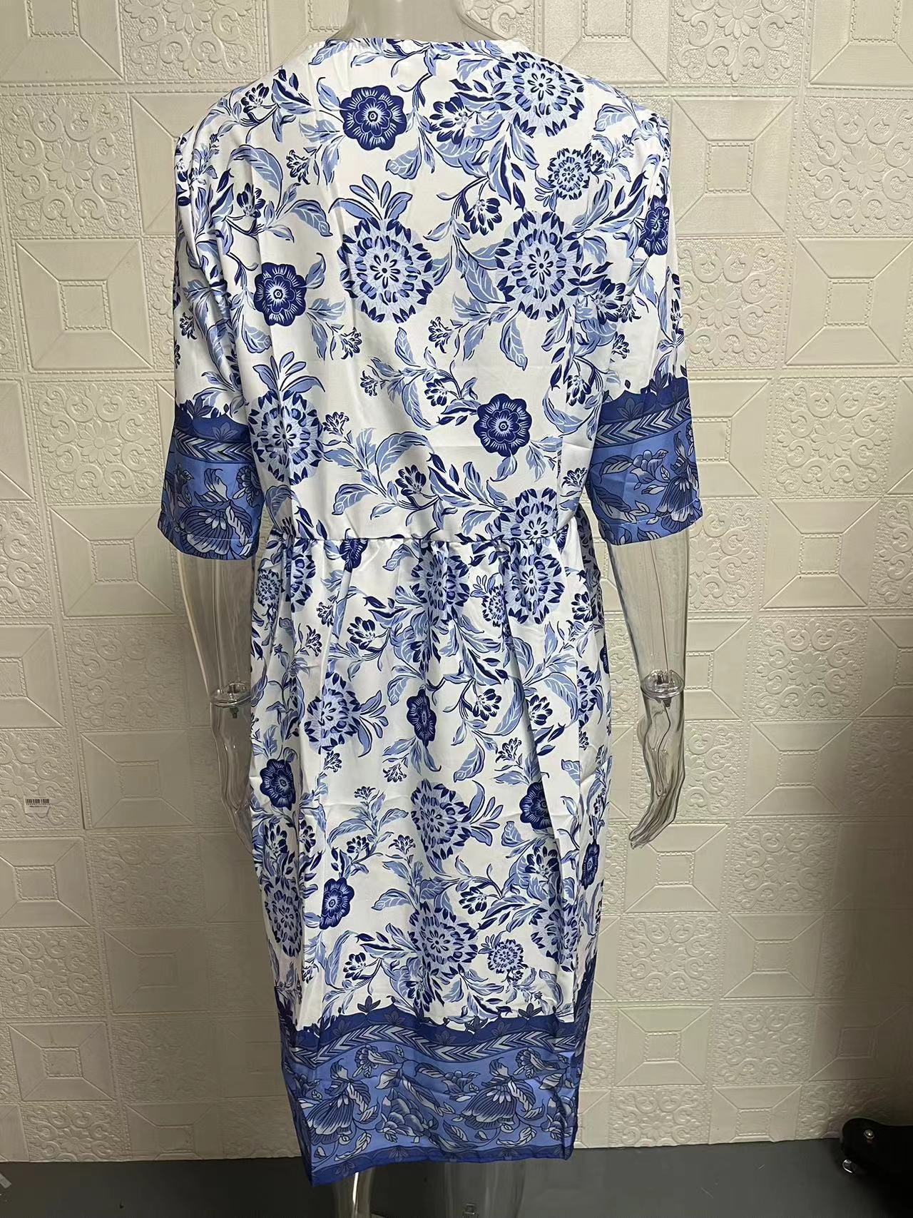 Temperament Elegant Long Loose Floral Dress Women's V-Neck Printed Large Size Dresses