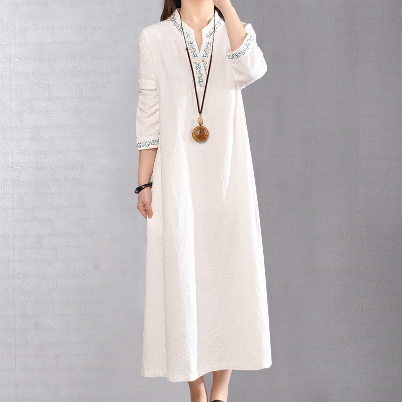 2025 Spring and Autumn new V-neck disc buckle linen embroidery robe cotton dress