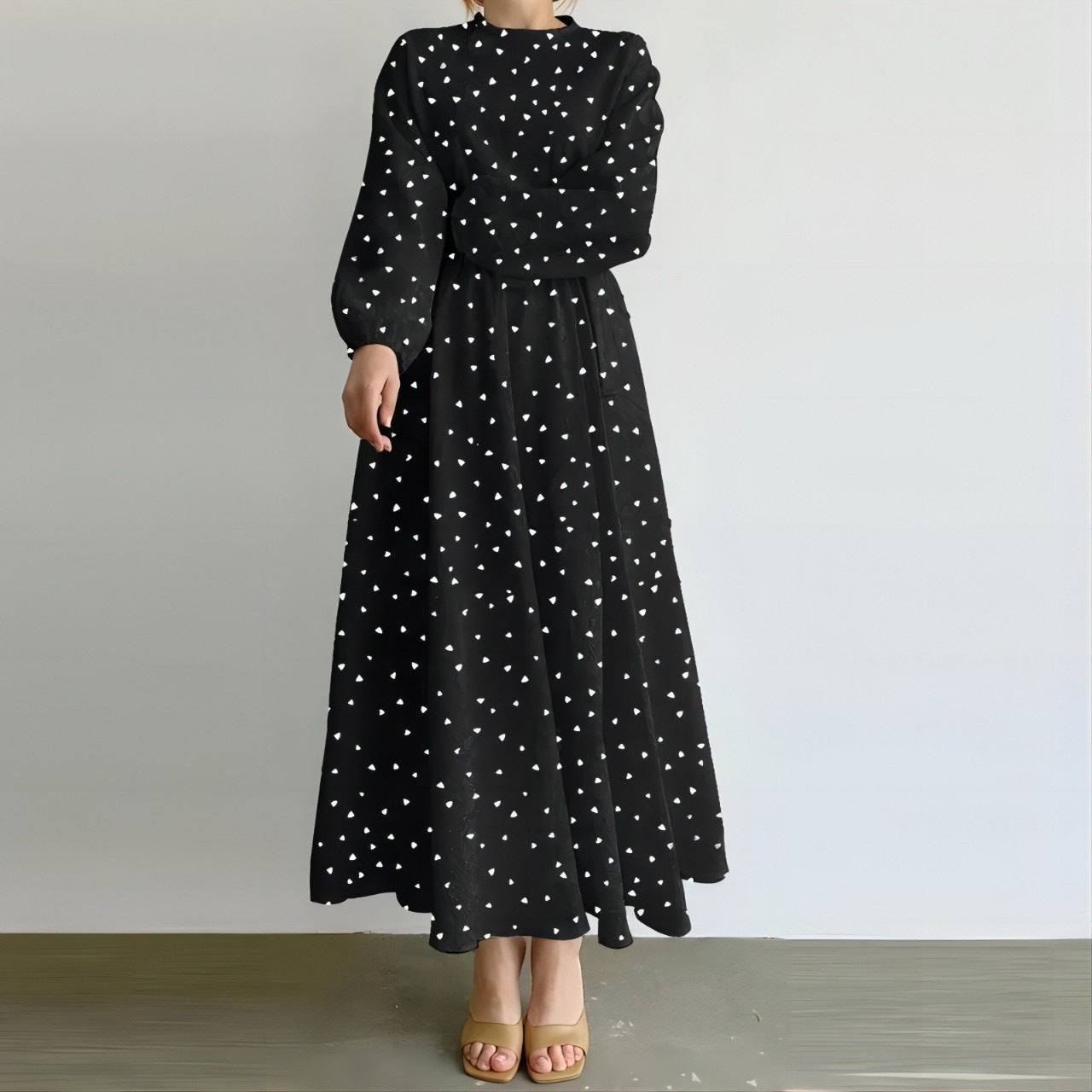 （25% Off Any Two Items）New Casual Loose Waist Long Sleeve Round Neck Heart Printed Dresses